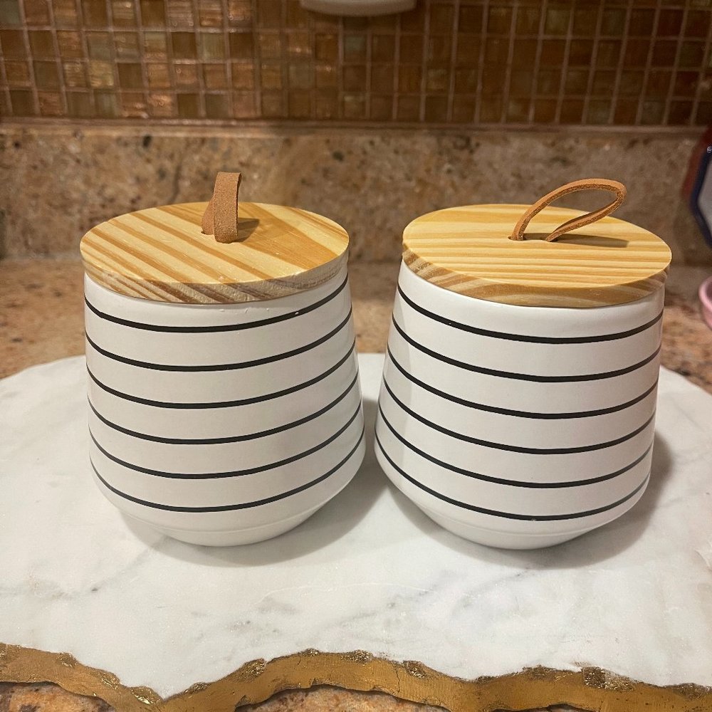 Target Bullseye Striped Ceramic Jar (2)